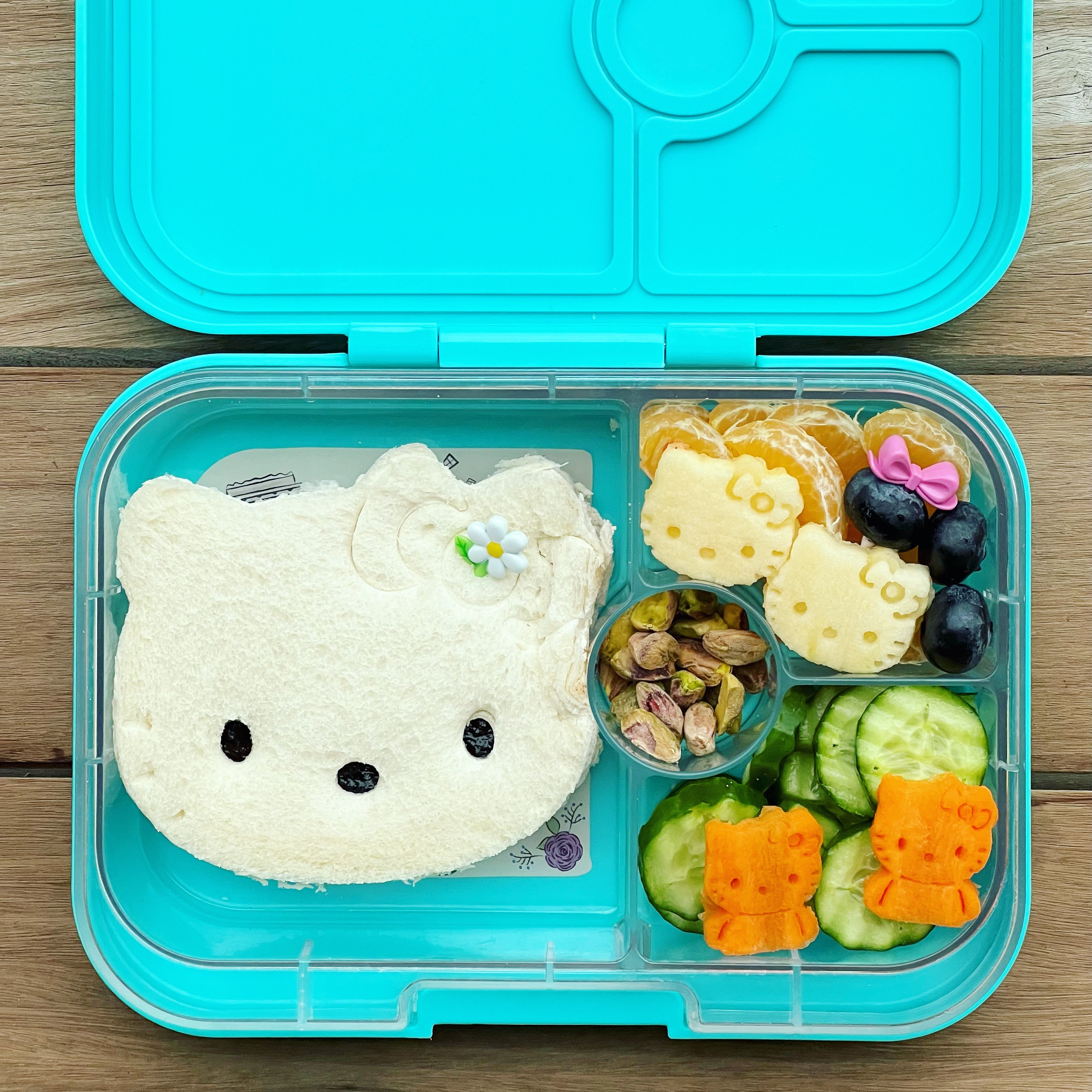 Vykrajovátko na zeleninu, ovocie, syr Hello Kitty