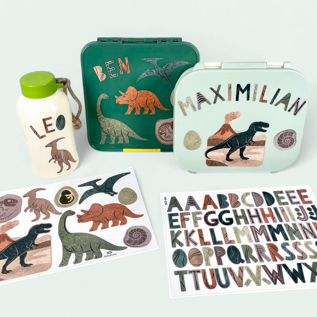 Vodeoodolné nálepky písmenká - dinovia