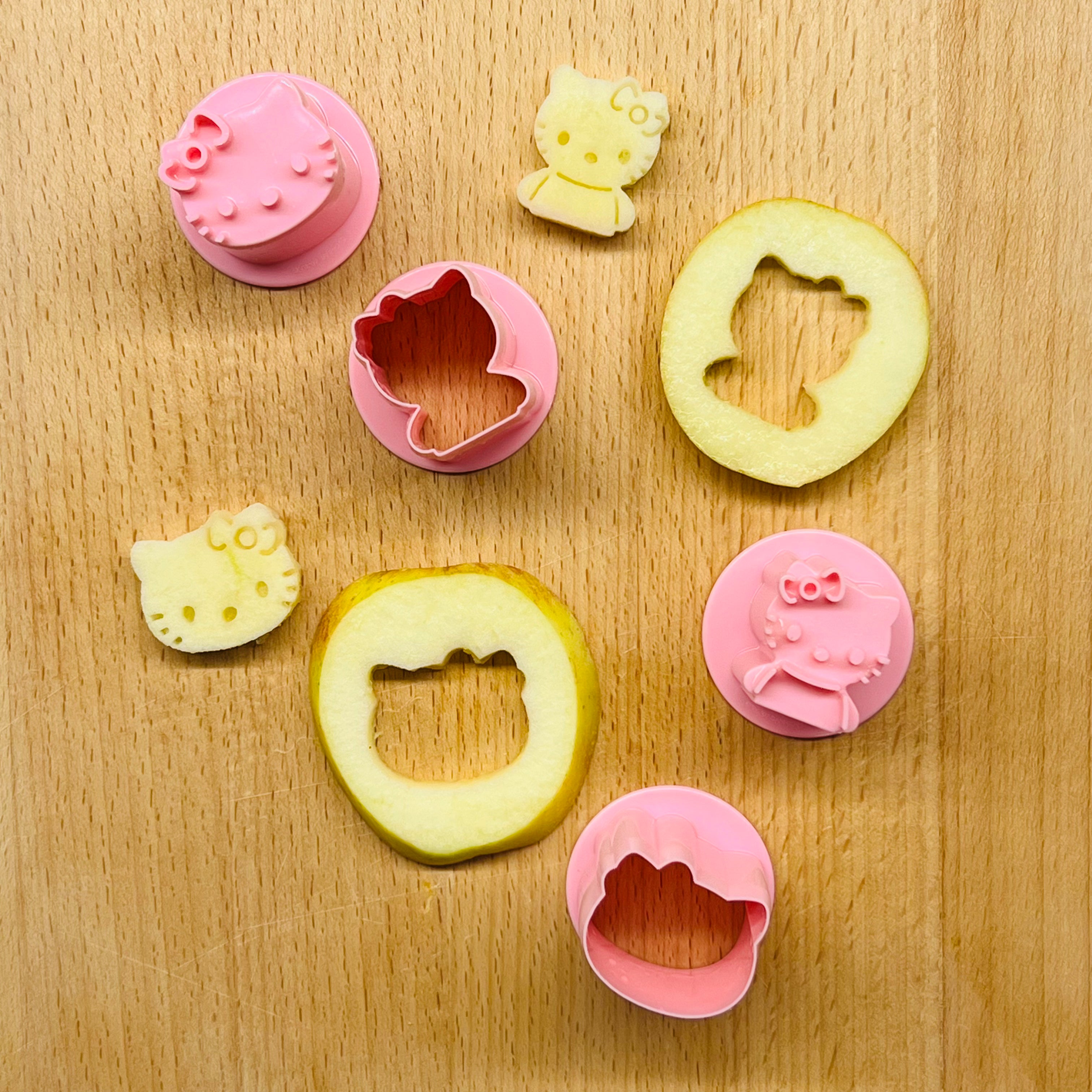 Vykrajovátko na zeleninu, ovocie, syr Hello Kitty