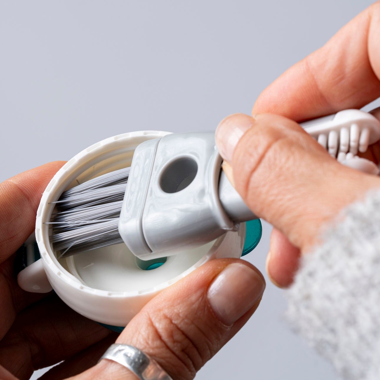 Lekkabox multifunkčná čistiaca kefa na fľaše/boxy