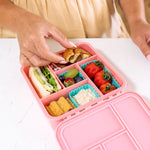 Načítať obrázok do zobrazovača galérie, Bento Five - Little Lunch Box Co - Jahoda (ozdob si podľa seba)
