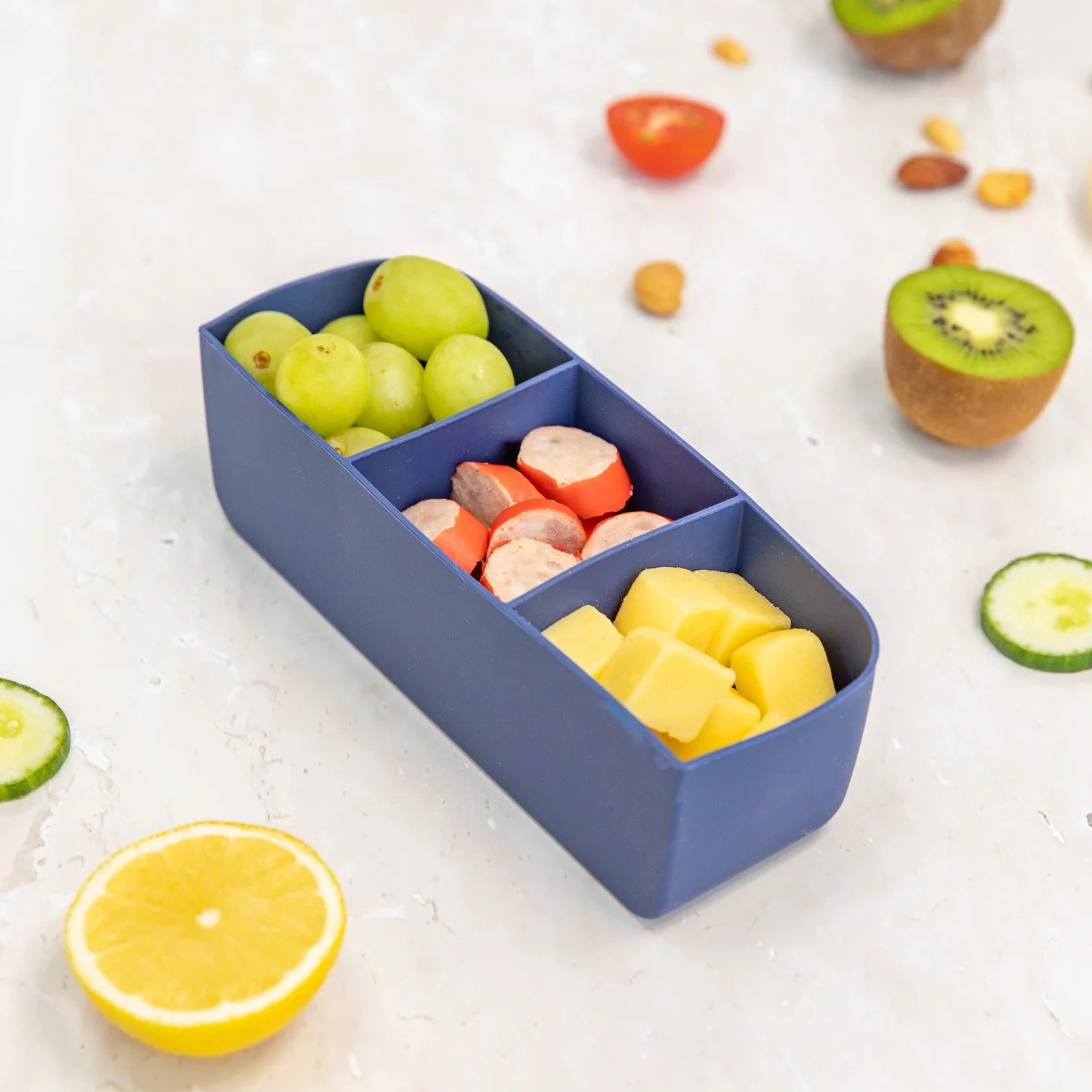 MontiiCo FEAST silikónová tácka Navy