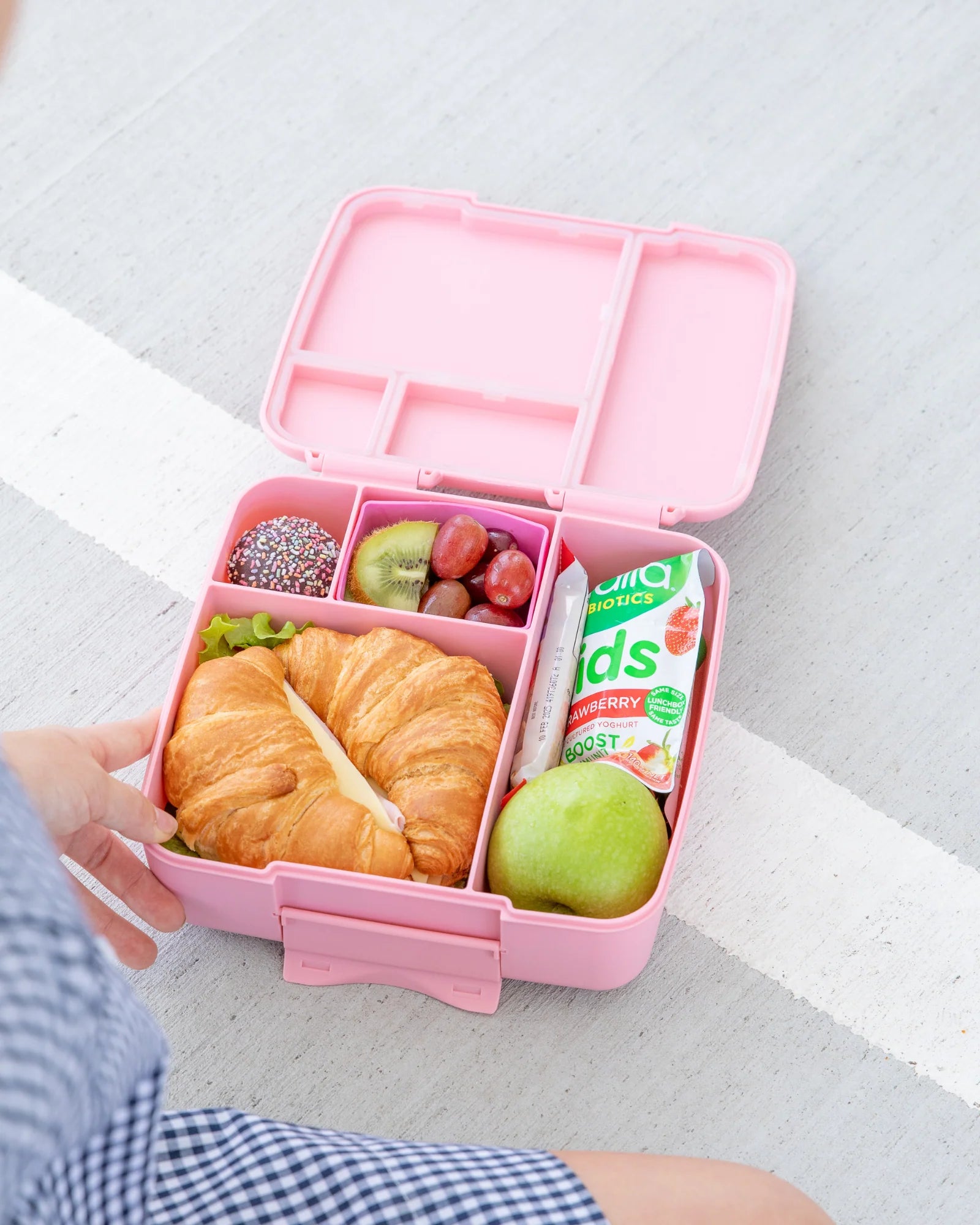 MontiiCo FEAST 2 silikónové formičky Ružová