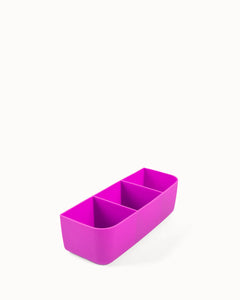 MontiiCo FEAST silikónová tácka Fuchsia