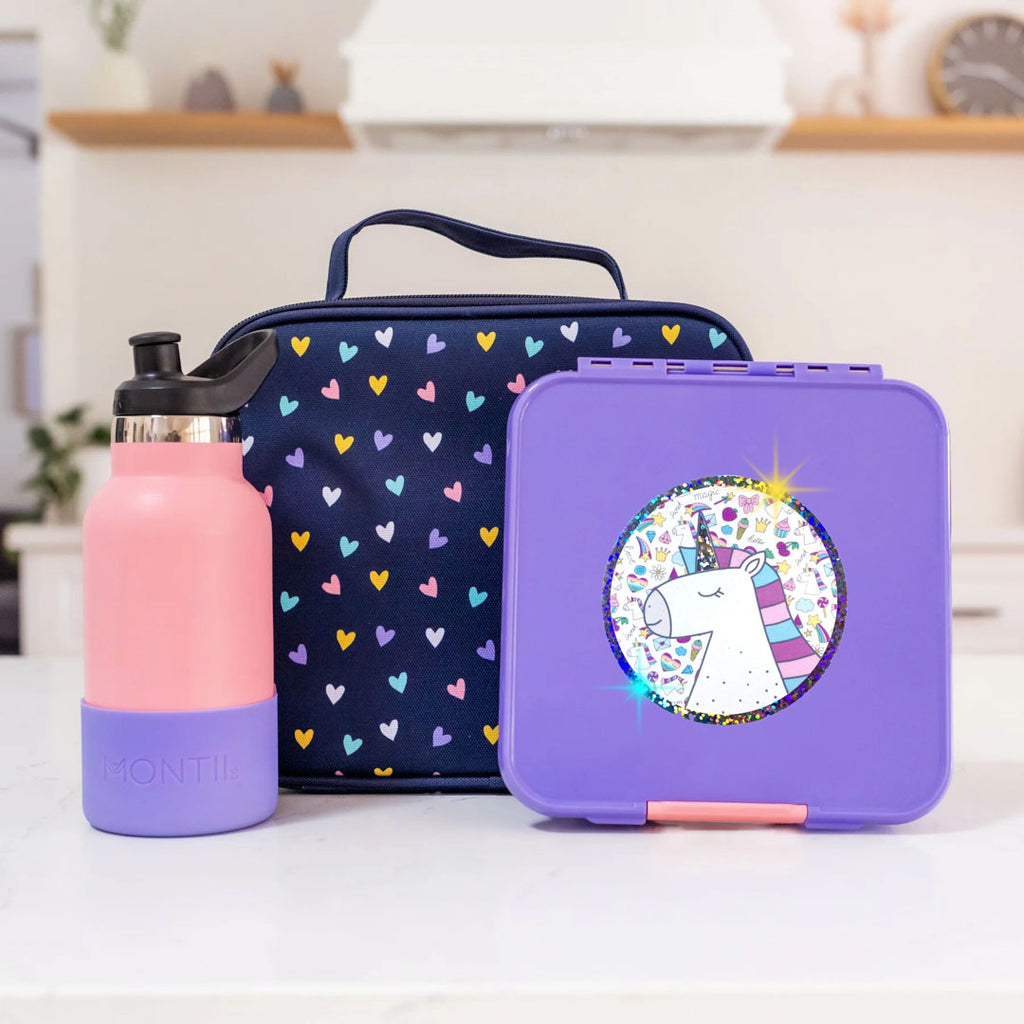 Trblietavá vodeodolná nálepka Jednorožec