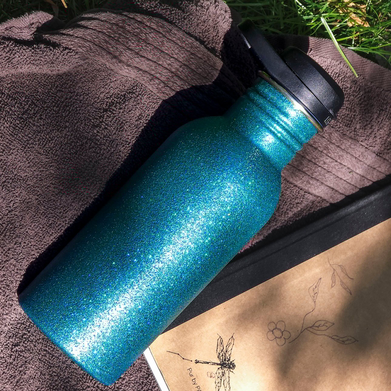 Lekkabox GO 500ml - ľahká nerezová fľaša - aqua s trblietkami