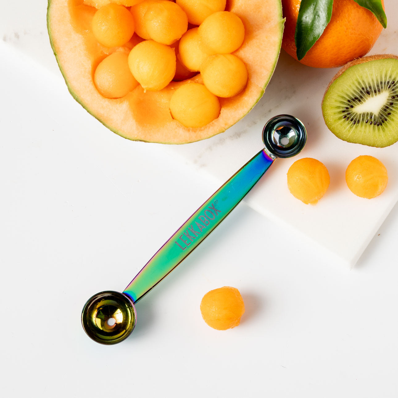 Nerezové tvorítko na guľôčky - dúhové