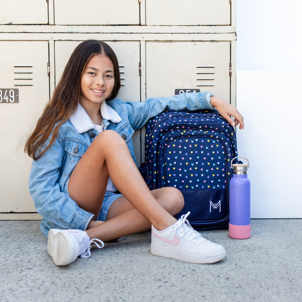 MontiiCo - Školský ruksak SRDIEČKA len 700g!