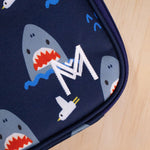 Načítať obrázok do zobrazovača galérie, Montii termoizolačná taška Žraloky 2 - veľkosť L
