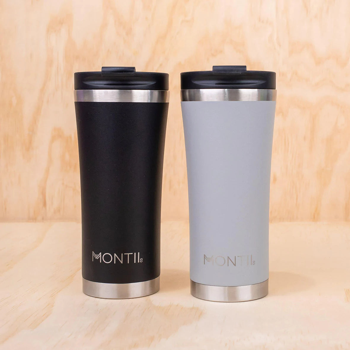 Montii Mega Coffee/Tea cup - termoizolačný hrnček na kávu/čaj uhlie 475ml