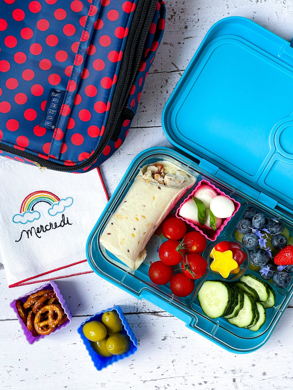 Yumbox CUBES - sada 8 štvorcových silikónových formičiek