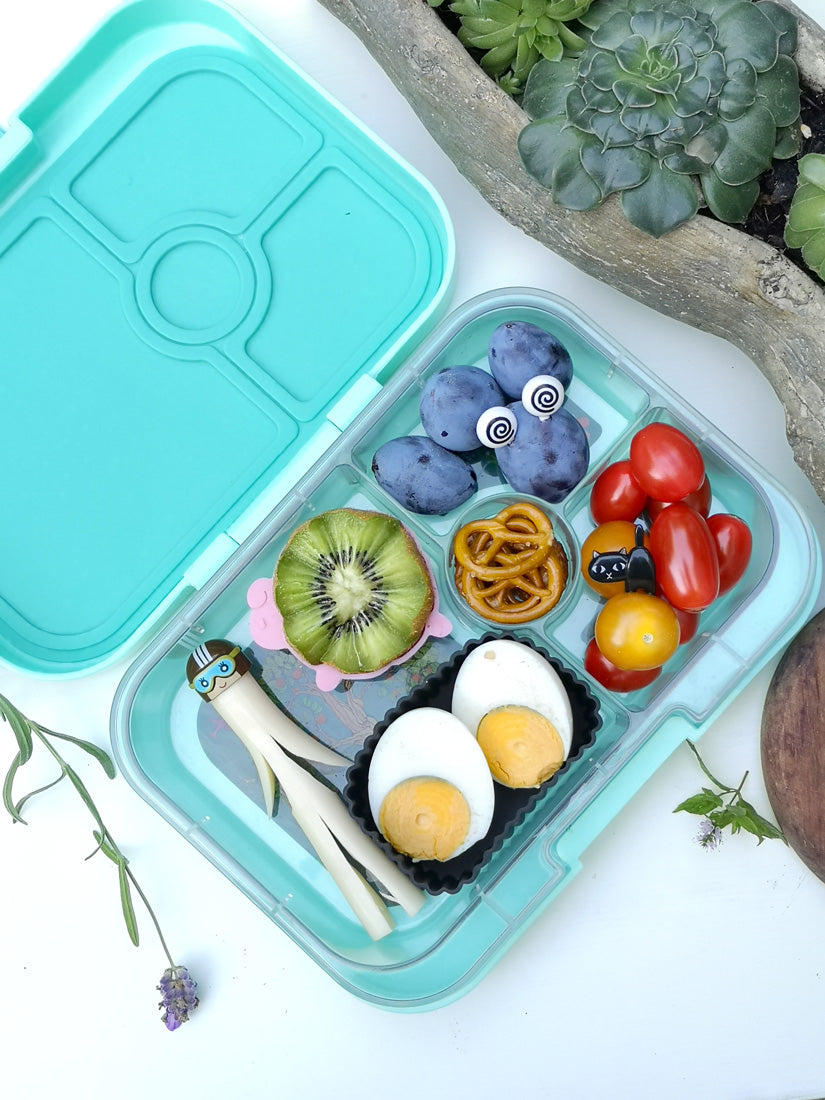 Napichovátka kamoši v helmách