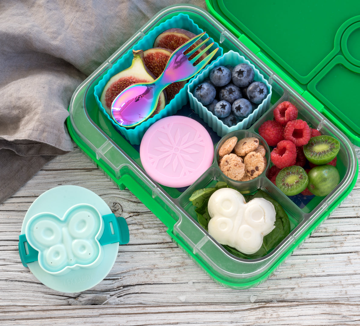 Sada 2 formičiek na vajíčka Lekkabox - motýľ a srdiečko