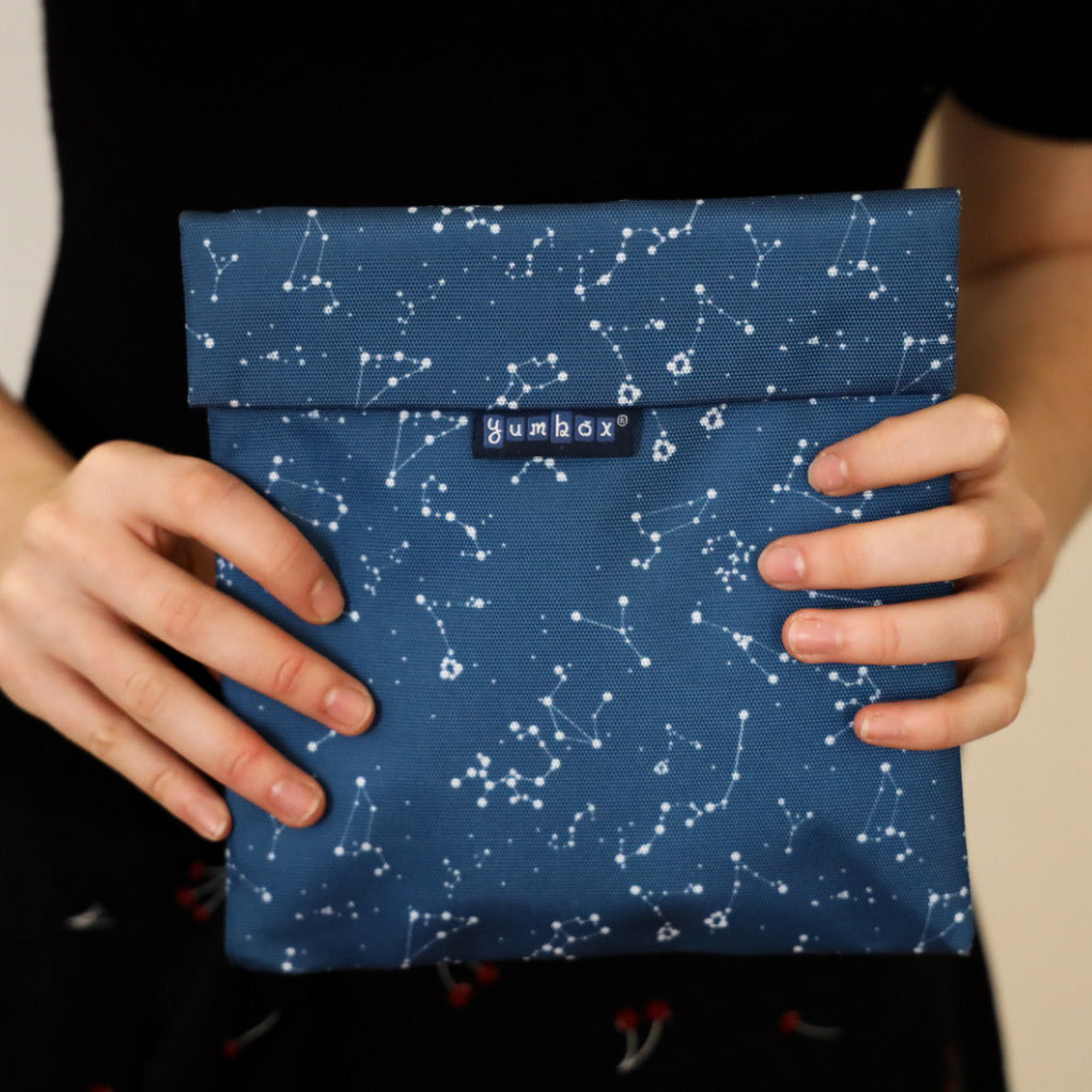 Yumbox POCHETTE - zero waste vrecúško na sendviče - hviezdna obloha